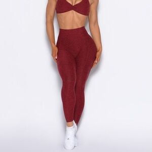 Bombshell Sportswear curves leggings